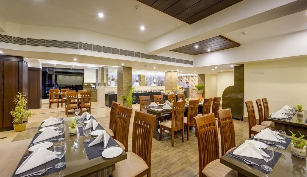 Cygnett Inn Repose Guwahati Exteriör bild