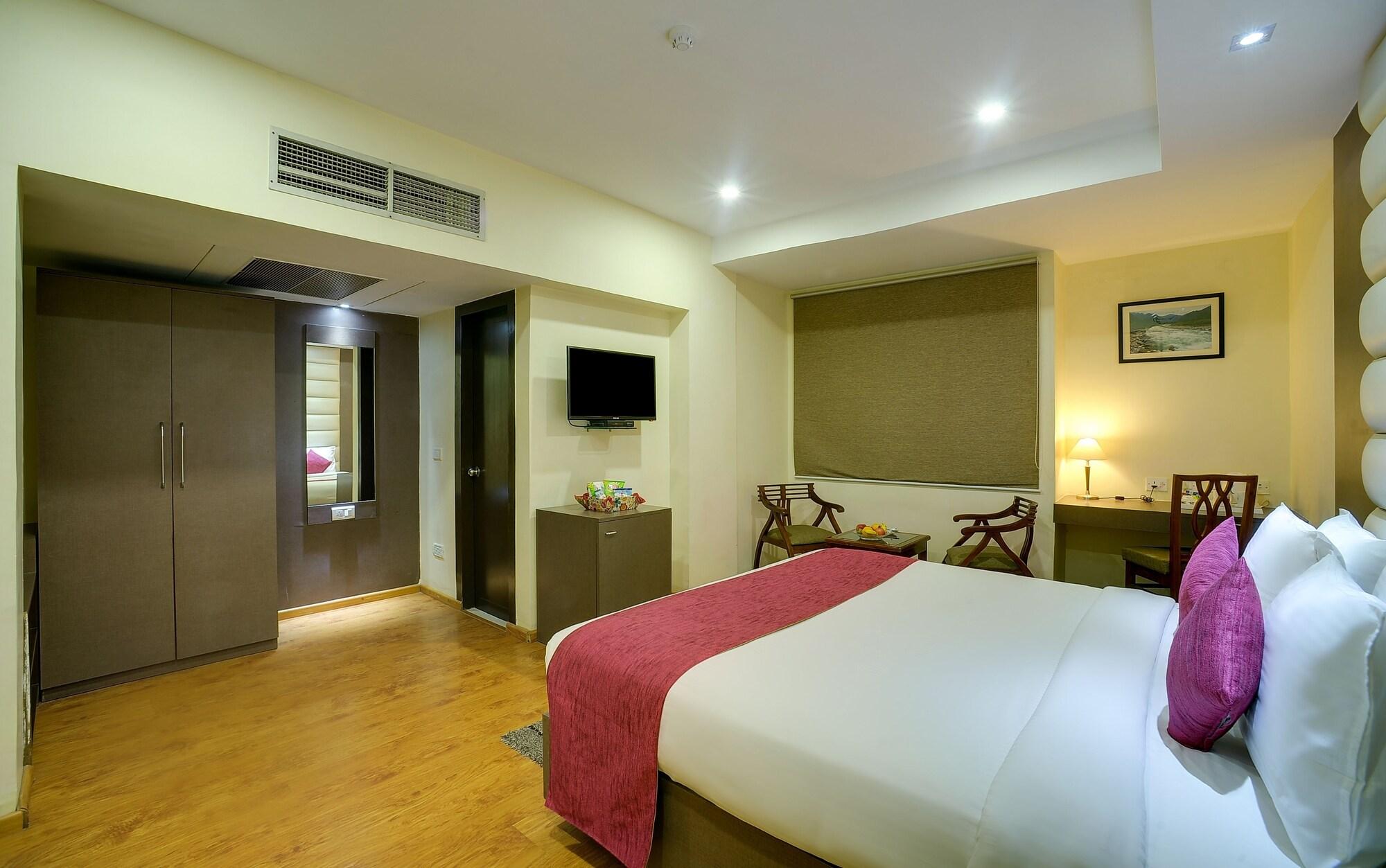 Cygnett Inn Repose Guwahati Exteriör bild