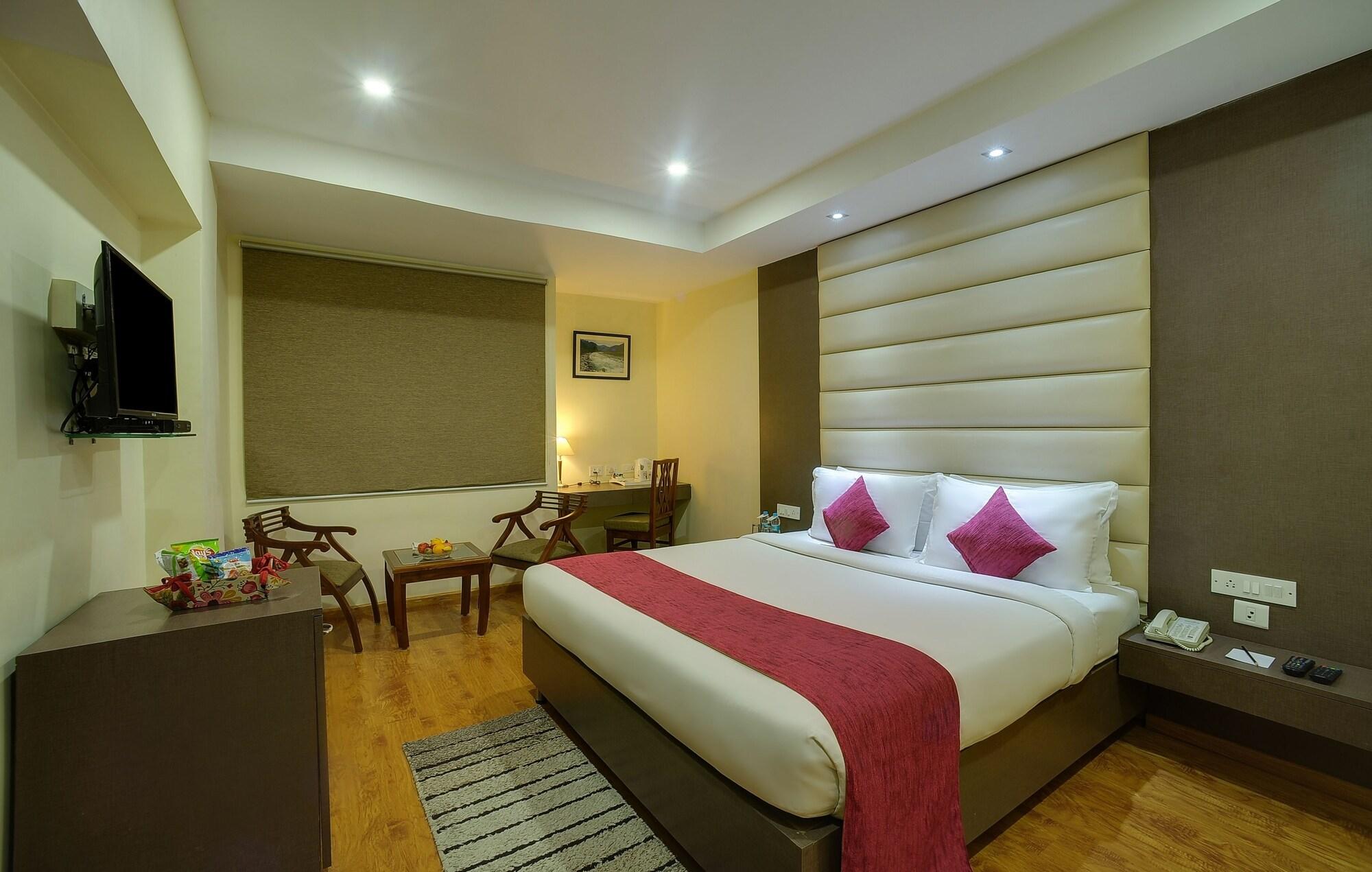 Cygnett Inn Repose Guwahati Exteriör bild