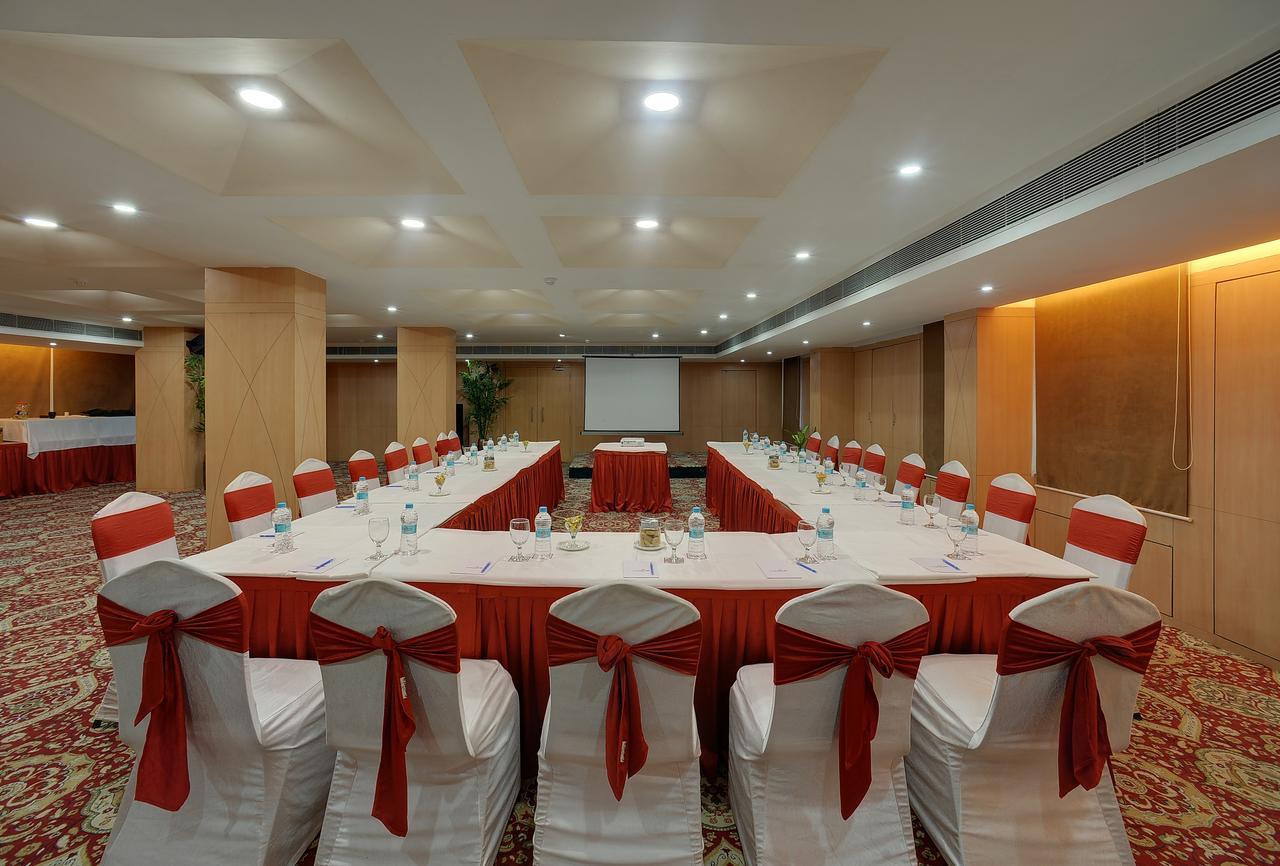Cygnett Inn Repose Guwahati Exteriör bild