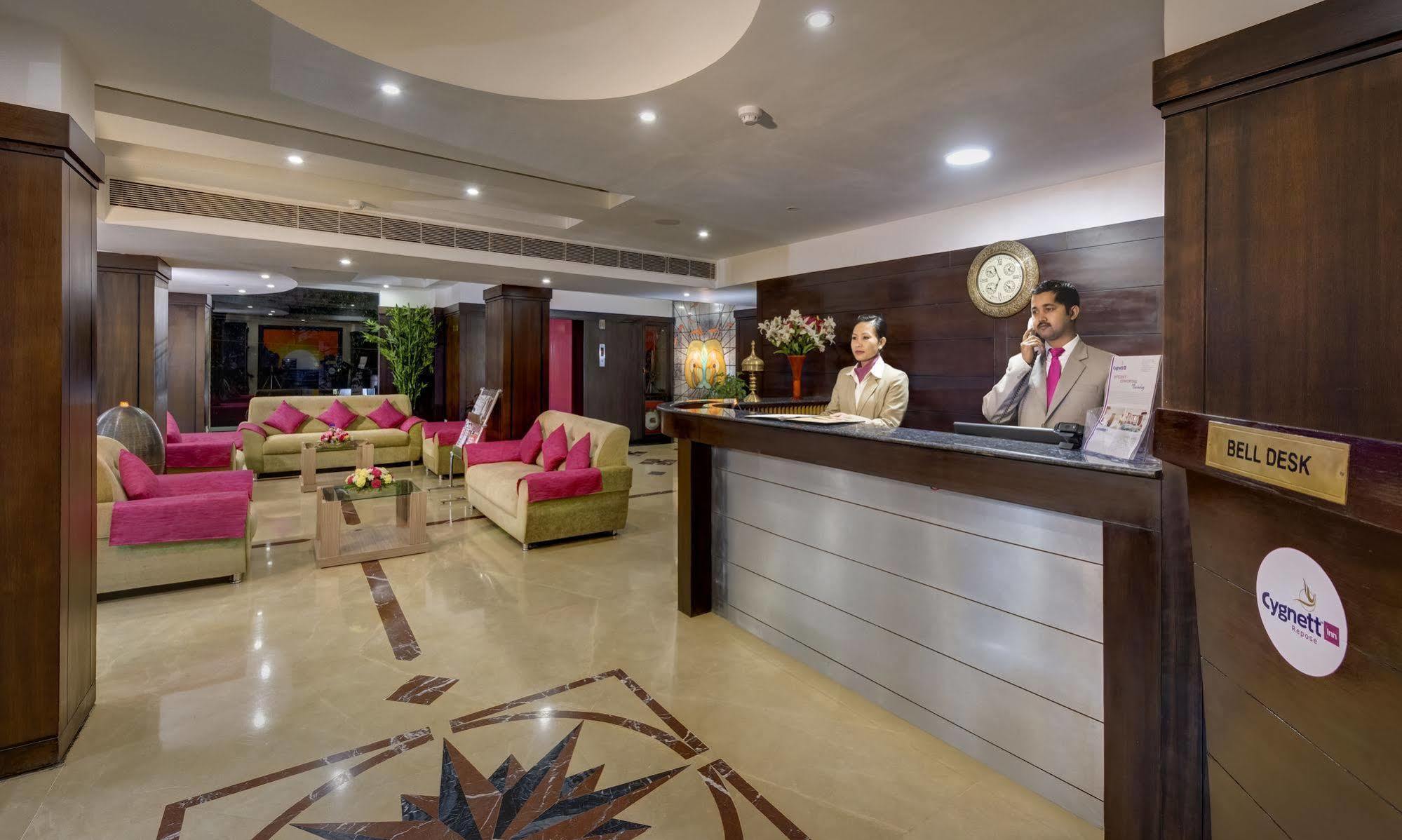 Cygnett Inn Repose Guwahati Exteriör bild